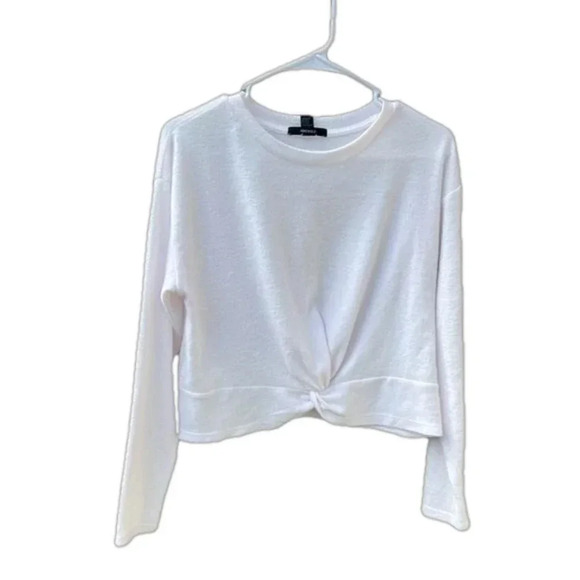 Small twist front fuzzy scoop neck sweater Forever 21 juniors teen tween neutral - Picture 1 of 5
